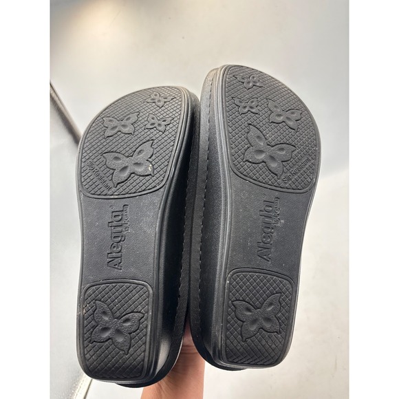 Elegant Black Mary Jane Shoes - Picture 8 of 9